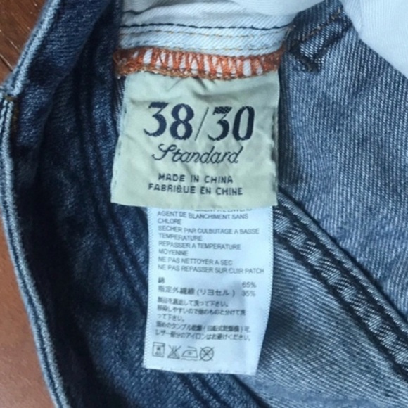 Tommy Bahama Jeans - Picture 6 of 7